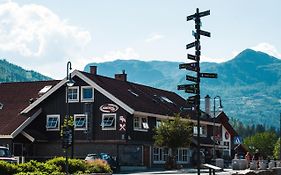 Hemsedal Cafe Skiers